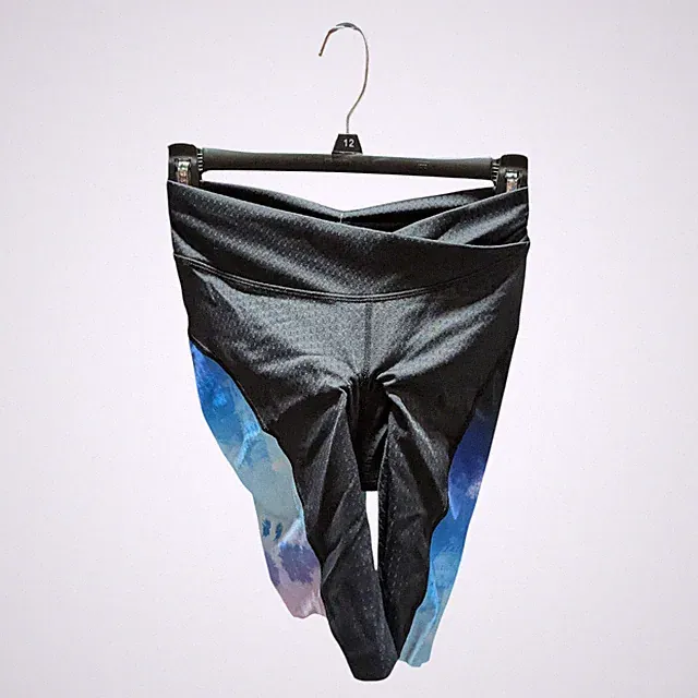 Louis Garneau Womens 8 Inch Padded Triathlon Bicycle Shorts - Small - 1050644